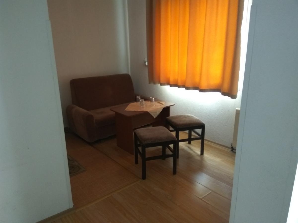 Family Hotel Blazhi Sandanski Esterno foto